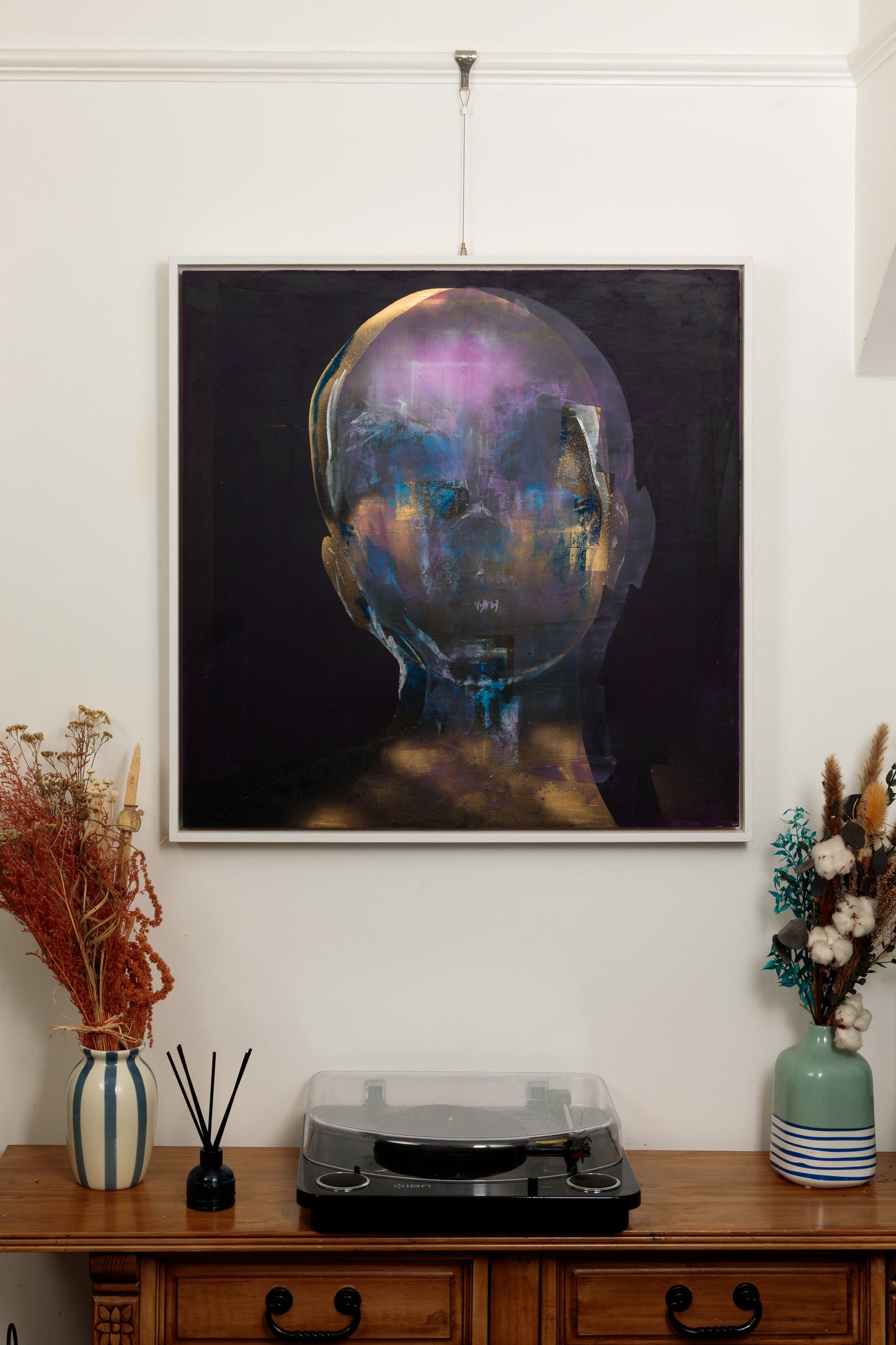 Who am I, when no one is looking? (2025)